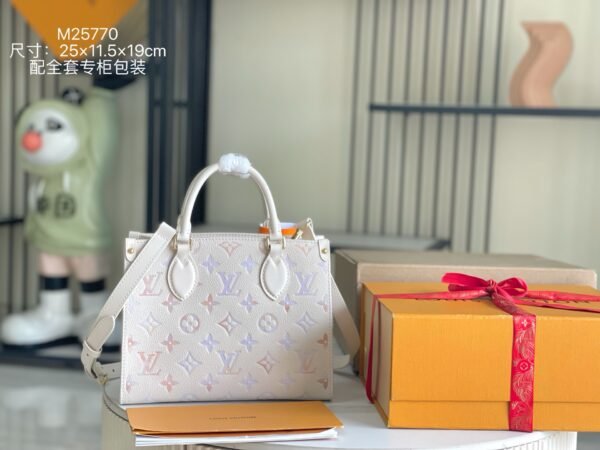 루이비통 온더고 PM 드림 크림
