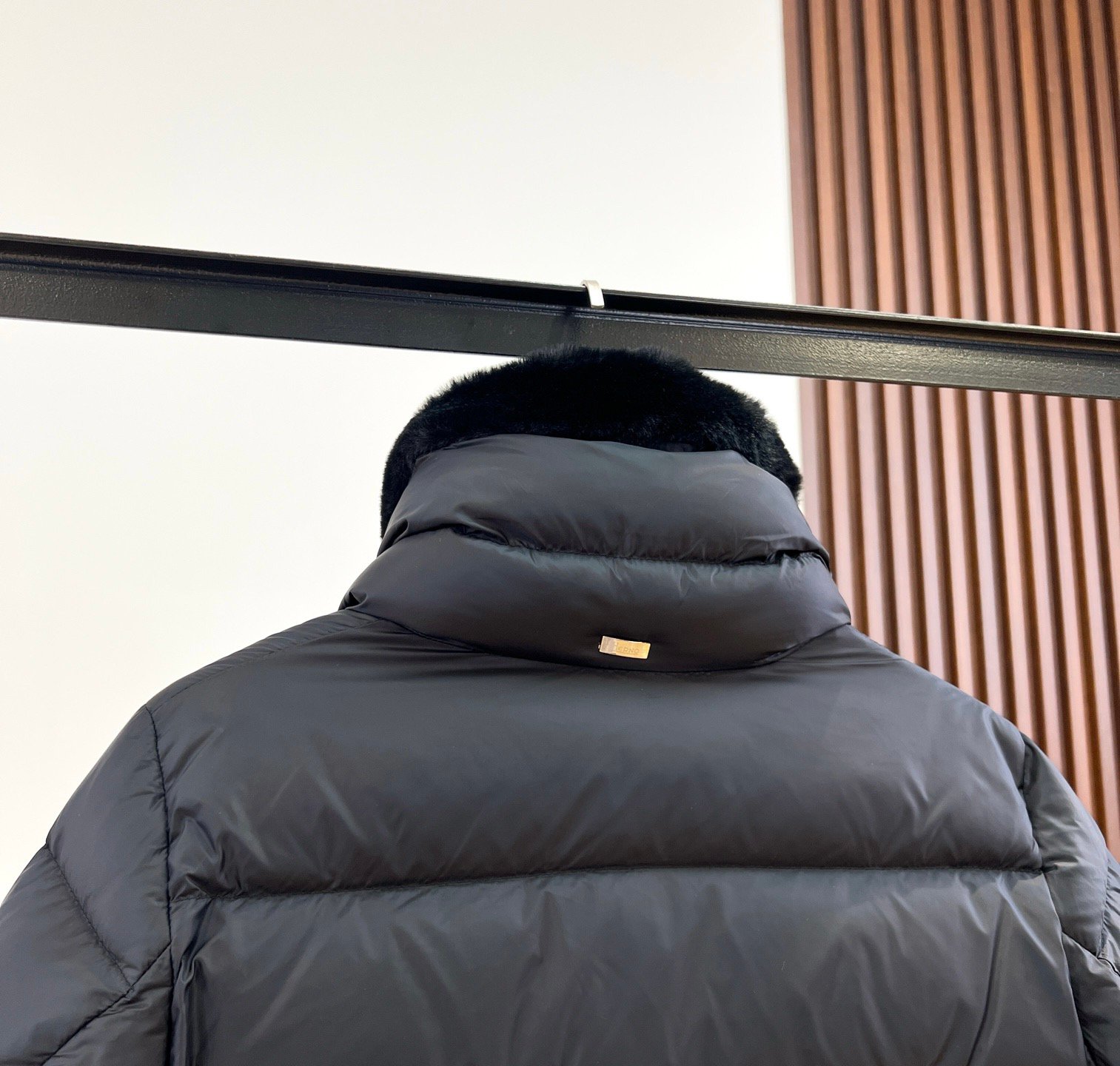에르노 A라인 하이넥 구스 패딩 - 이미지 15