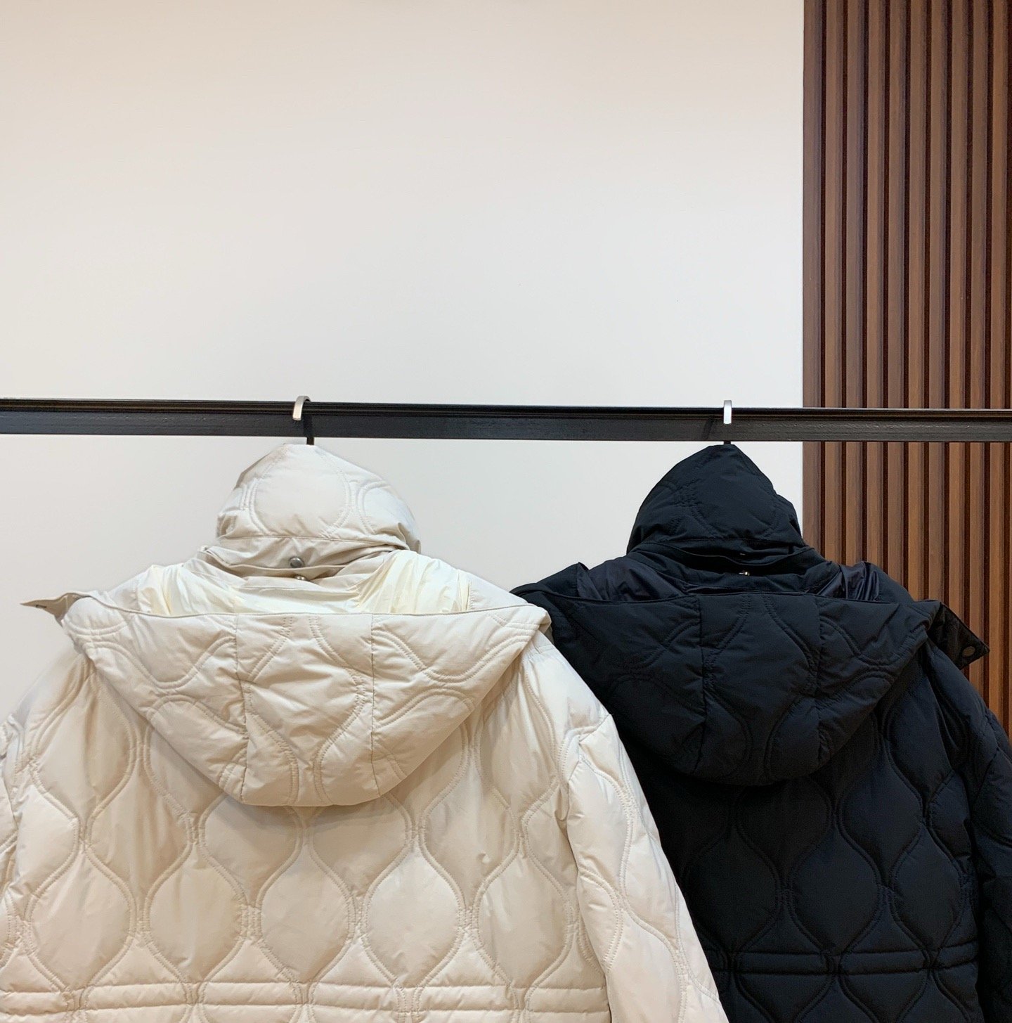 캐나다구스 알레시아 퀼팅 다운 패딩 - 이미지 6